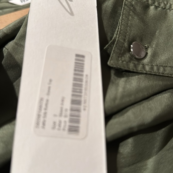 Veronica Beard Jada silk button down top - Picture 8 of 8